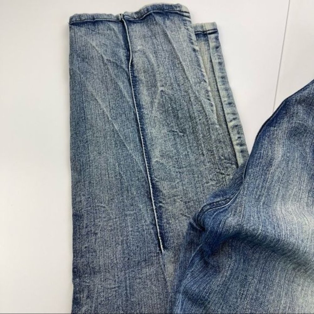 Equilibrium Blue Distressed Shape Enhancing Skinny Jeans Size 7 - Picture 7 of 15
